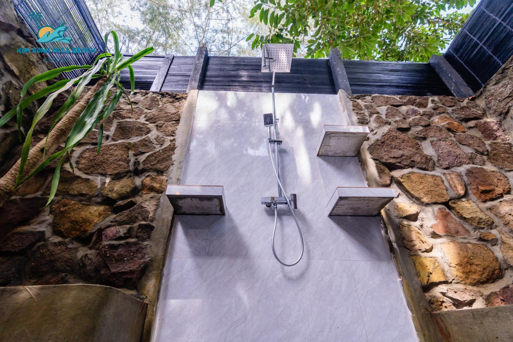 Koh Rong Hill Beach Resort Derm Tkov Village Экстерьер фото